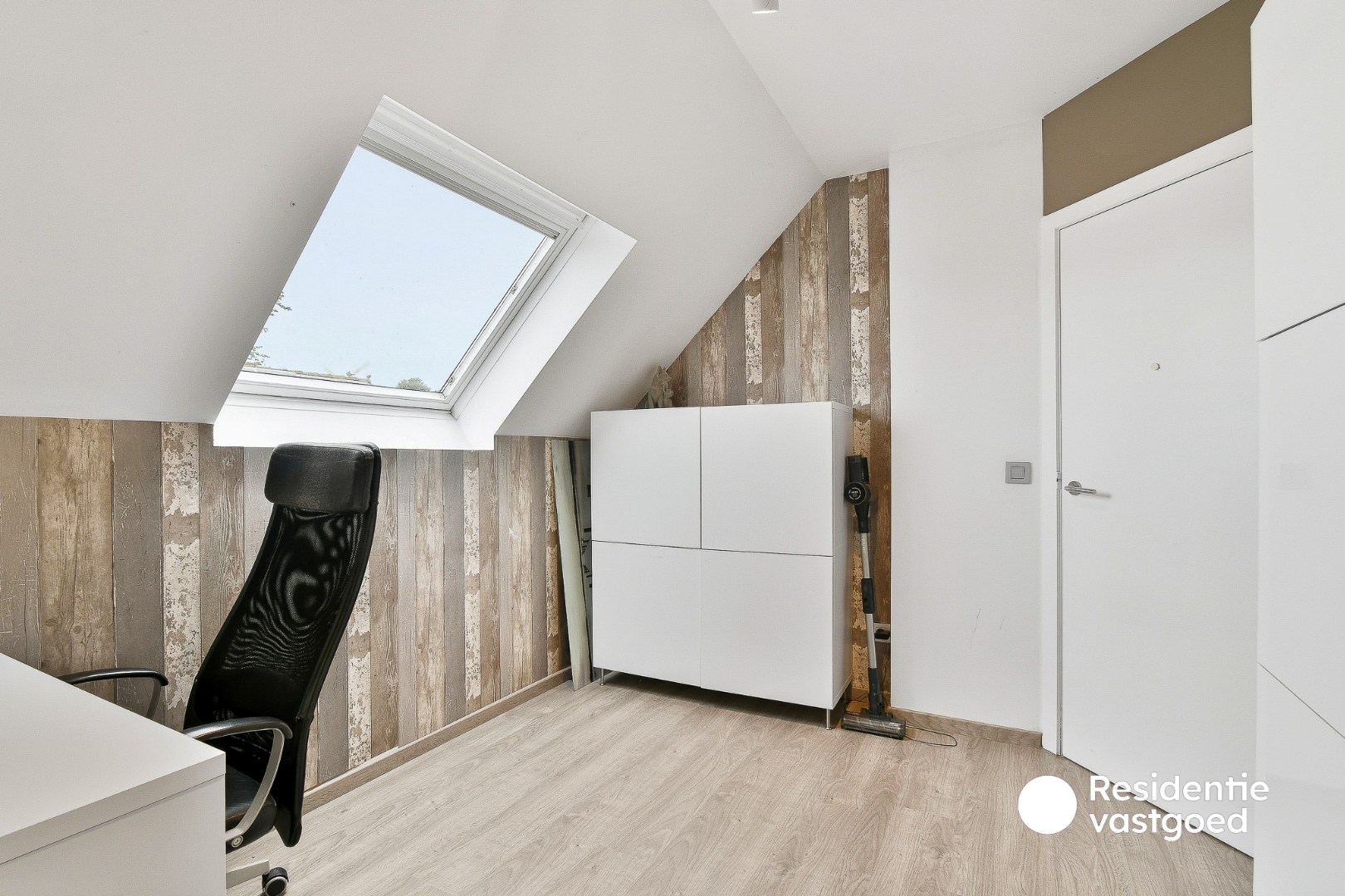 Rustig gelegen villa met verwarmd zwembad en ruime tuin 