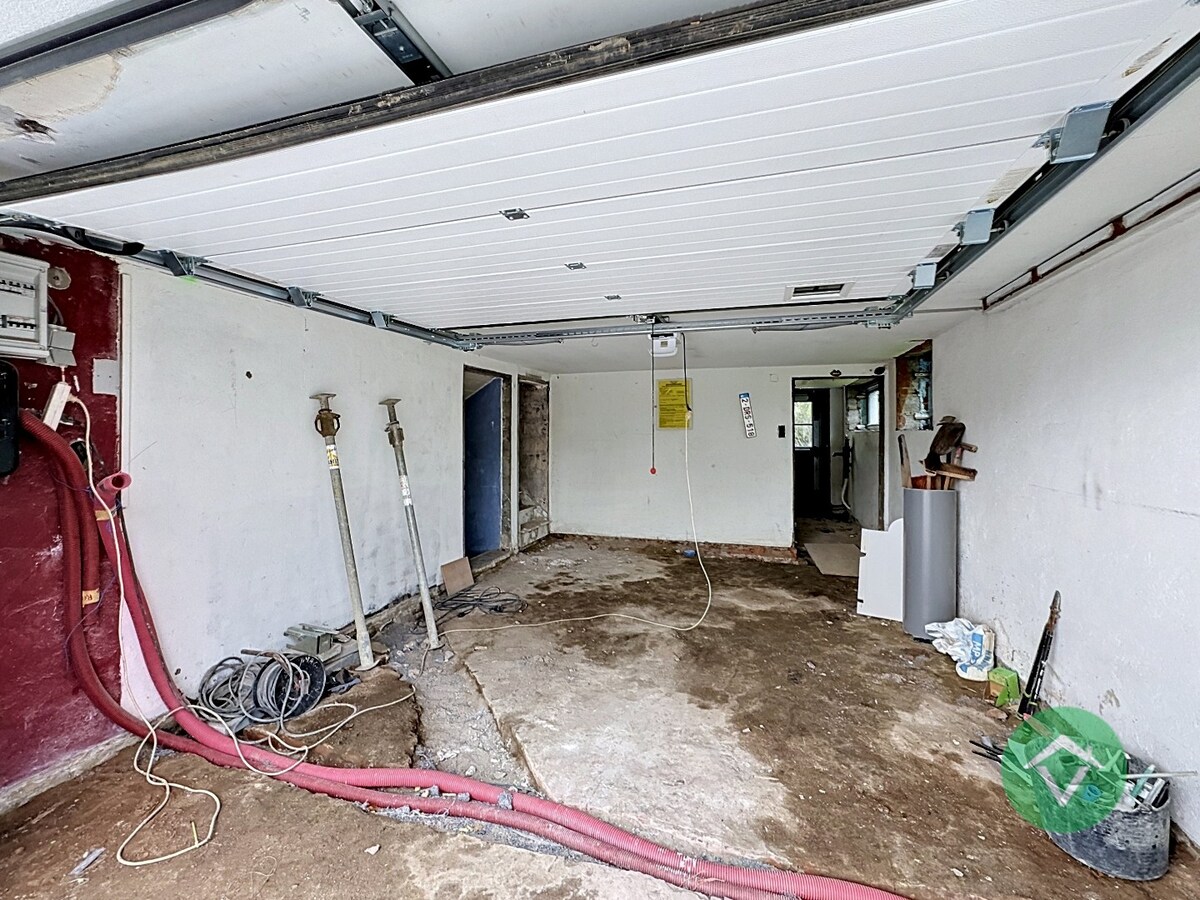 Alleenstaande statige woning met tuin te Veldegem 
