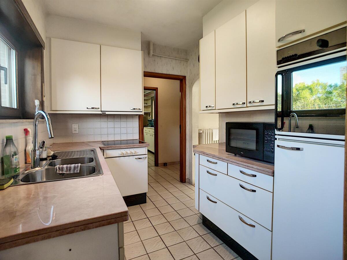 Goed gelegen alleenstaande woning op groot perceel van 828m²- Heist 