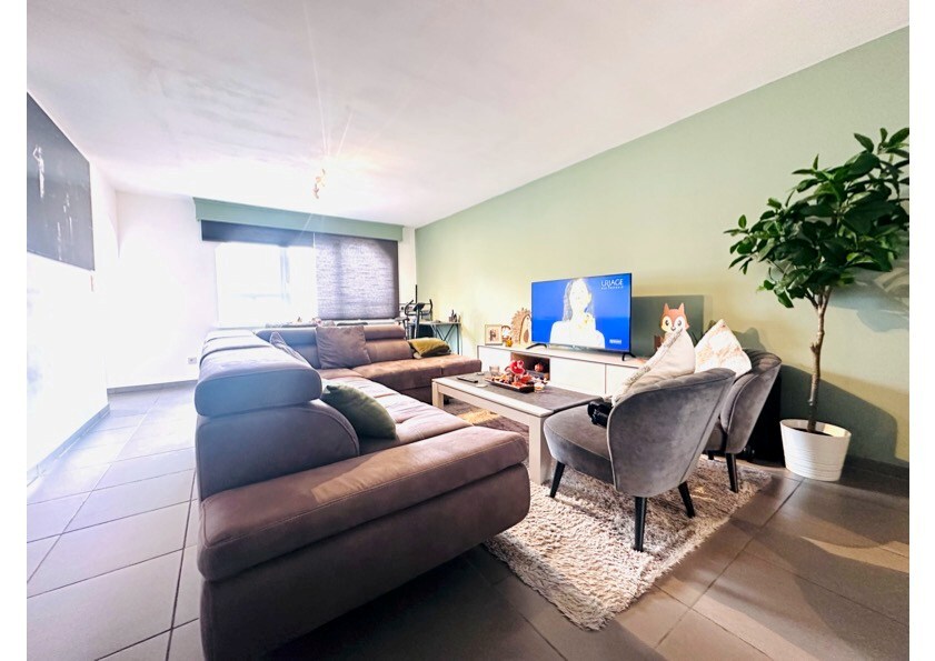 Gelijkvloersappartement met 1 slaapkamer en garage 