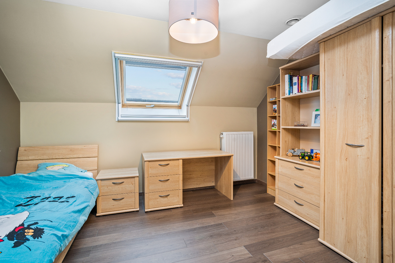 Uitstekend gelegen, energiezuinige woning met 3 slaapkamers en garage 