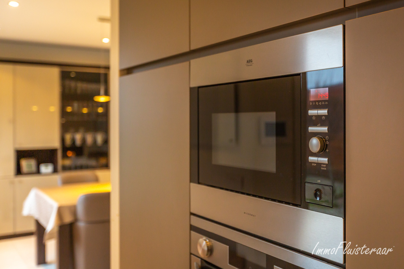 Instapklare moderne bungalowwoning met loods en aanpalende weilanden op 6929m². 