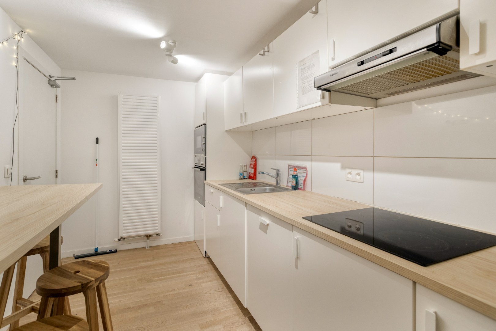 Studentenkamer met eigen sanitair in centrum Leuven! - EPC 148 kWh/m² - bewoonbare opp. 15,5m² 