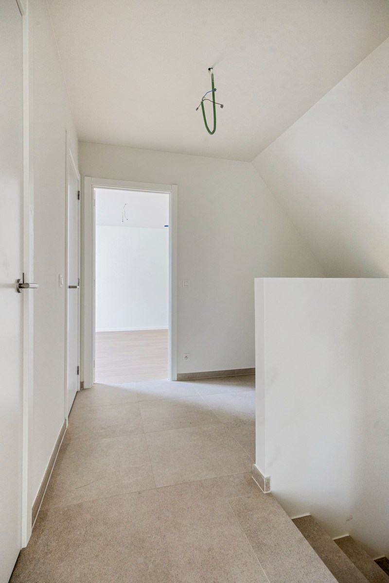 Nieuwbouw open bebouwing met 5 slaapkamers 
