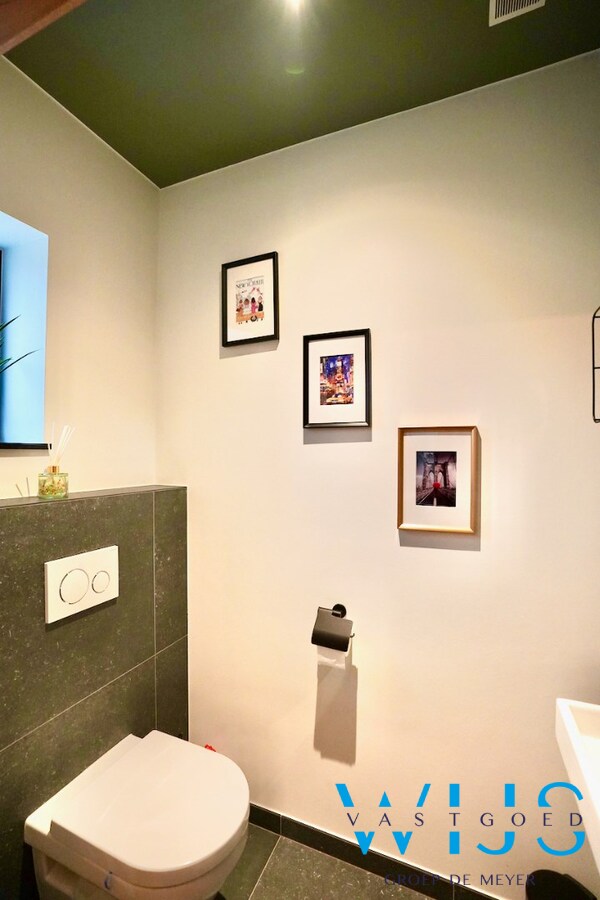 Waanzinnig mooie pastorijwoning te Assenede ! 