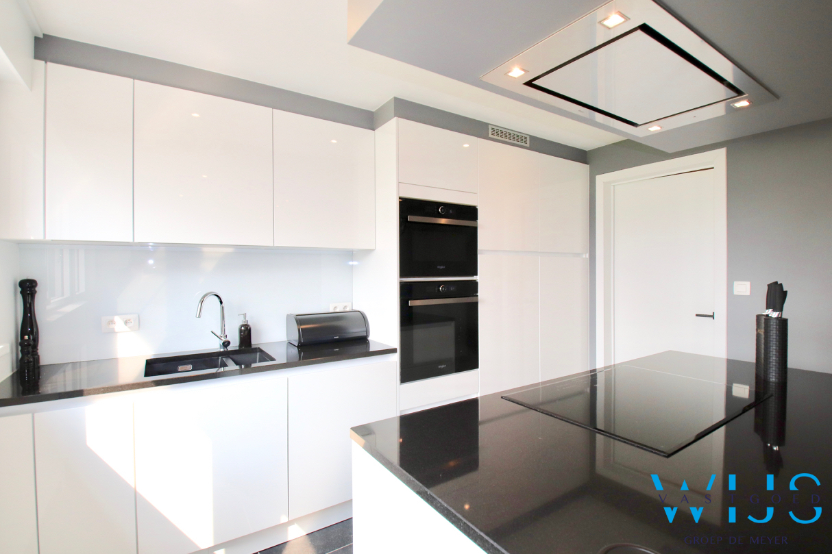 Toffe gezinswoning met 3 slaapkamers, garage &amp; zonnige tuin te Ertvelde Rieme! 