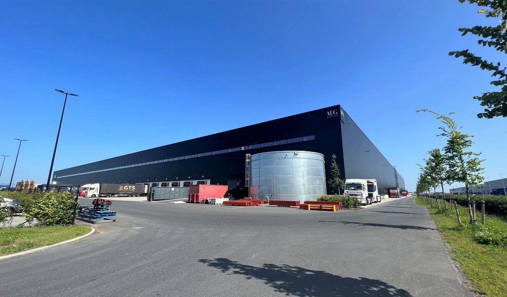 Opslagruimte te huur in industriezone Kluizendok te Evergem