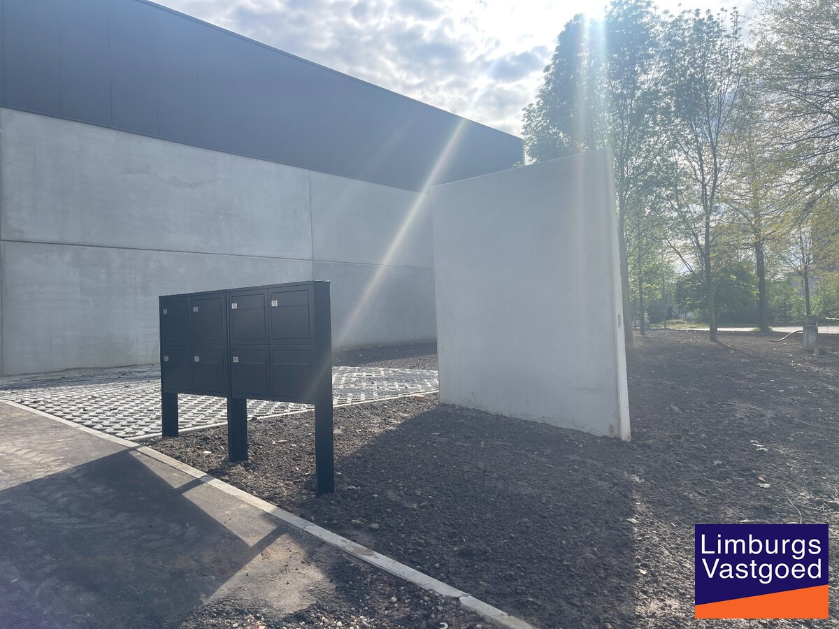 UNIT 7F - Moderne bedrijfshal van  200m² TE HUUR 