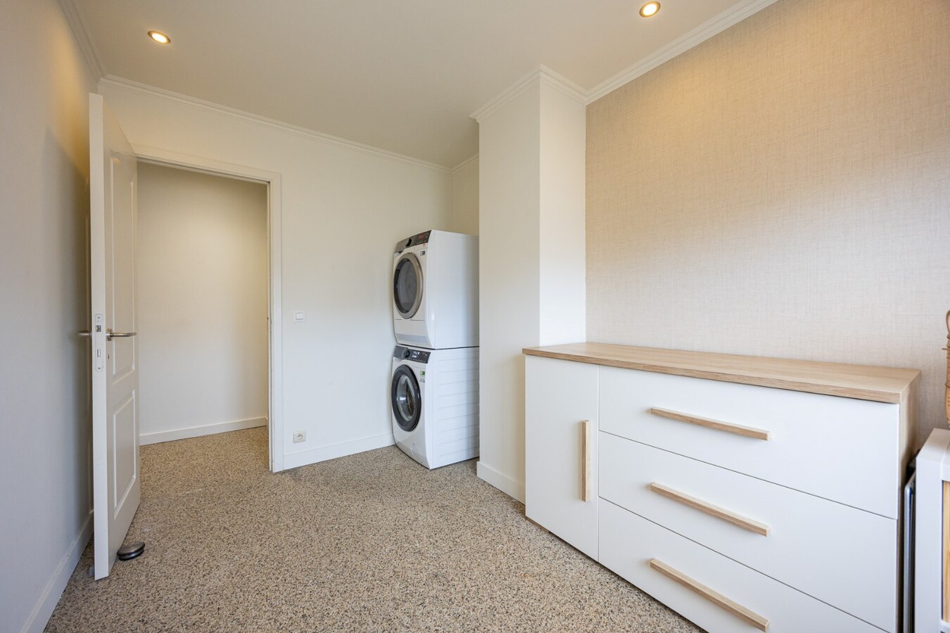 Instapklare gezinswoning met 3 slaapkamers en zonnige tuin op toplocatie 