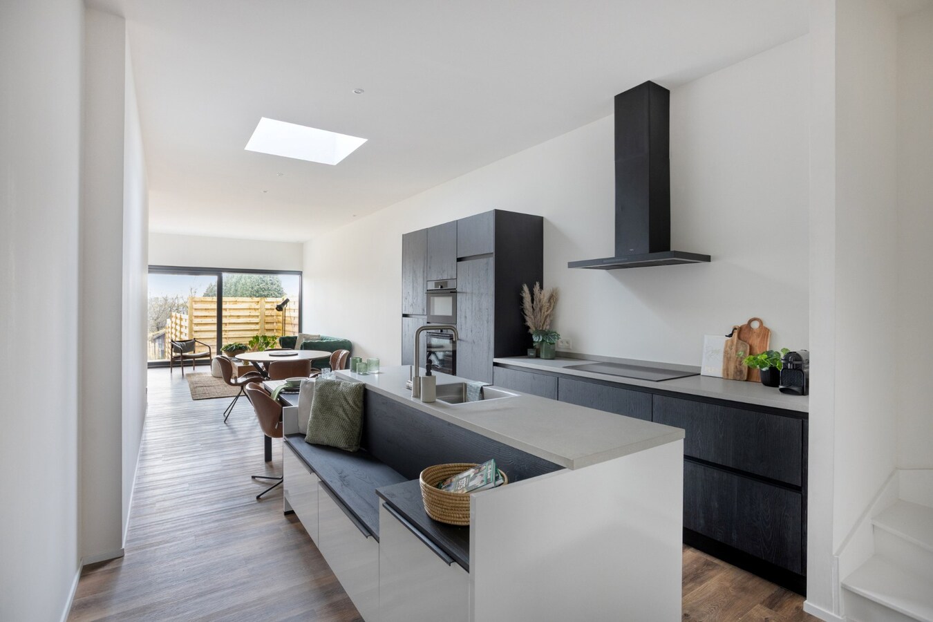 Prachtig volledig gerenoveerde woning met tuin en 3 slaapkamers in Tienen 