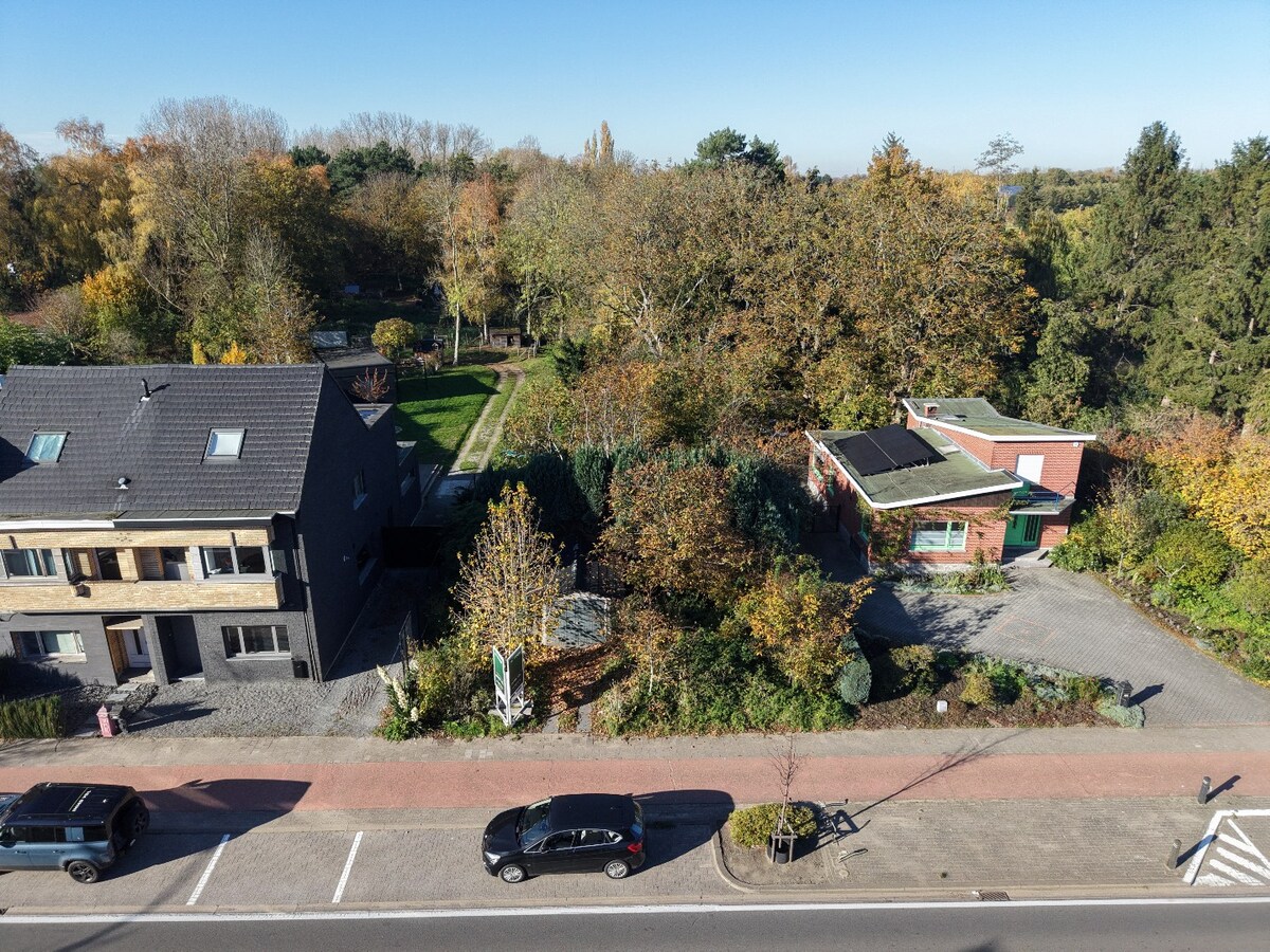 Mooie bouwgrond van 1.126 m² met west-oriëntatie 