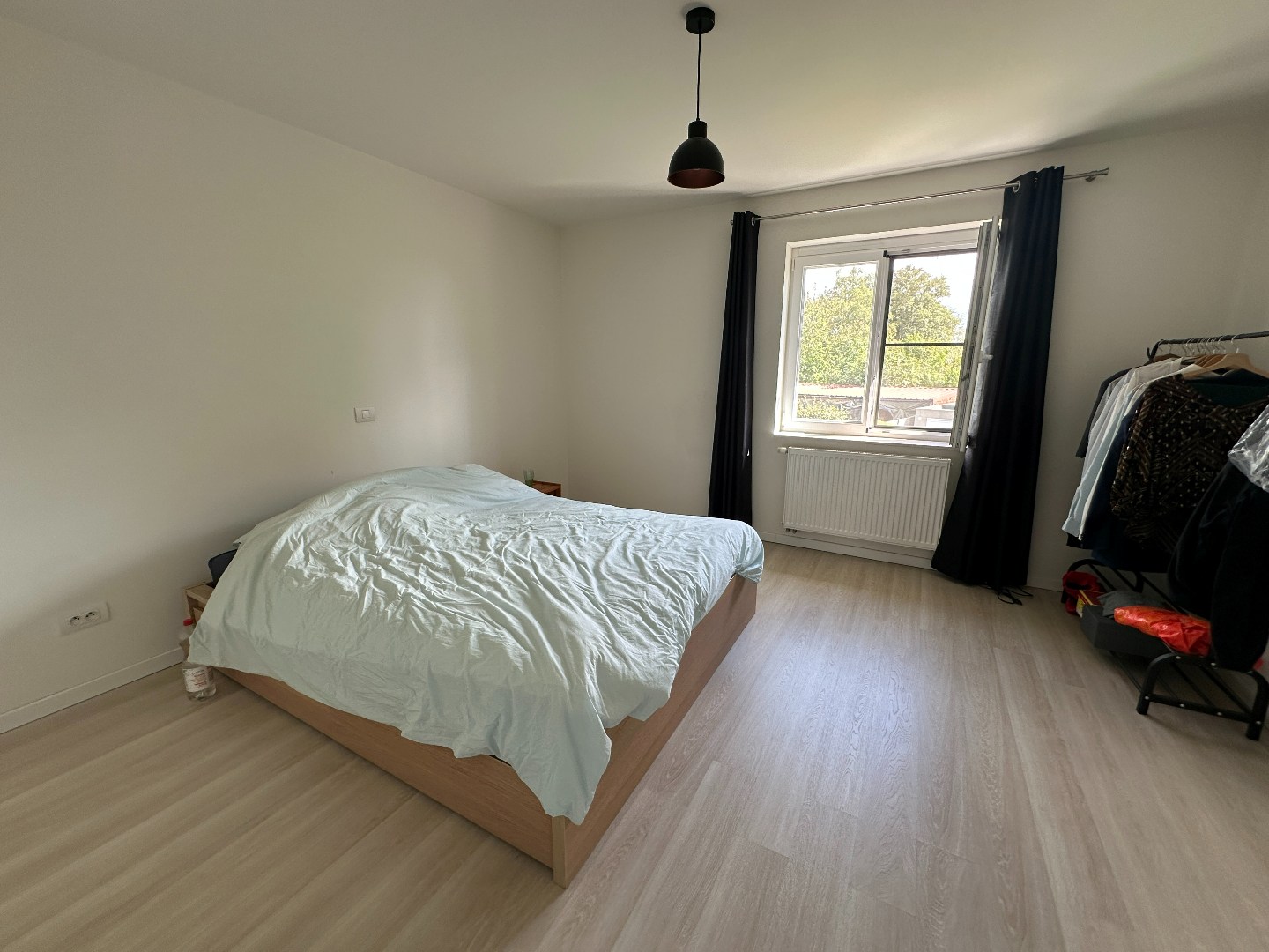 Perfect uitgeruste energiezuinige woning met 4 slpk, tuin en garage, Torhout 
