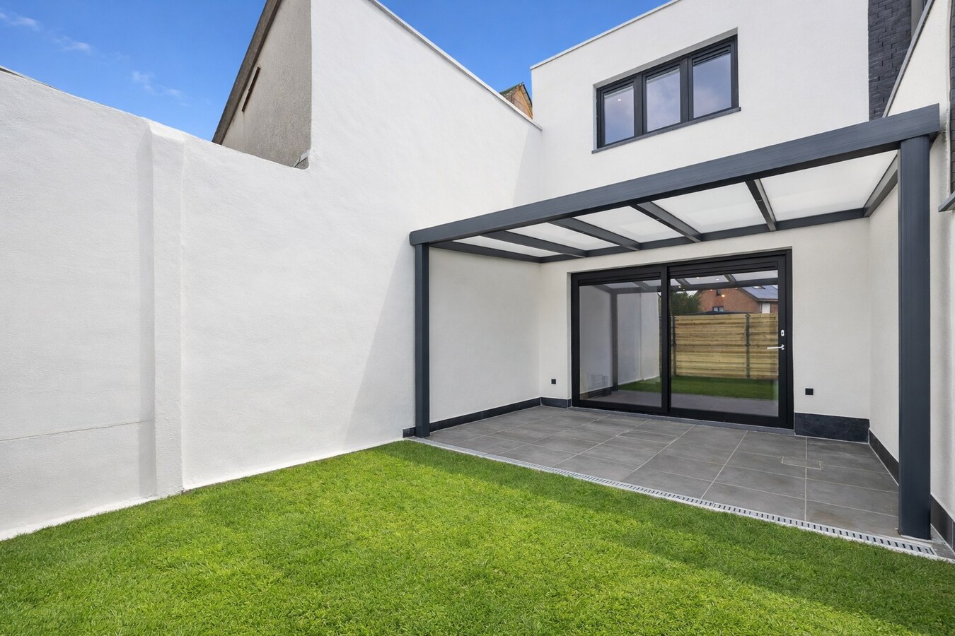 Modern afgewerkte woning gelegen in het hart van Lokeren 