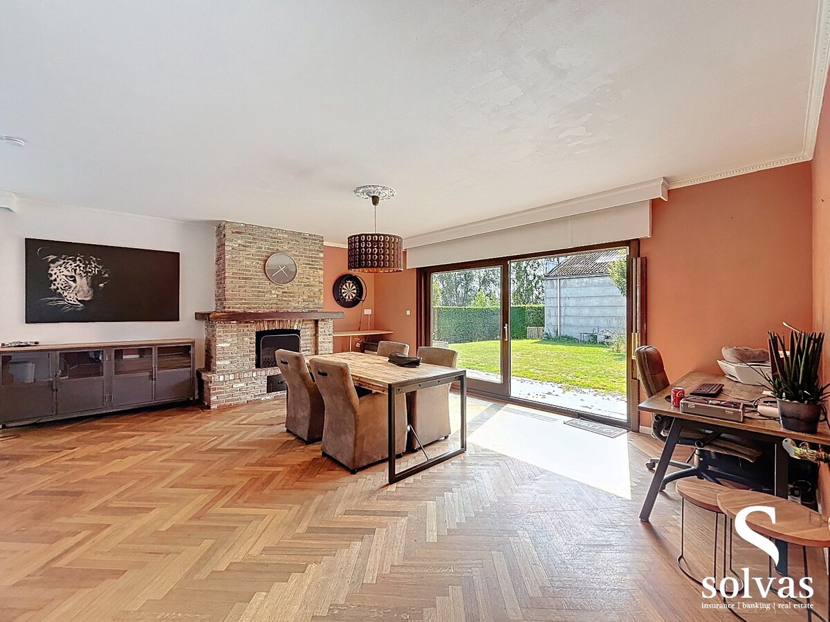 Bungalow met 3 slaapkamers voorzien van zonnepanelen en thuisbatterij! 