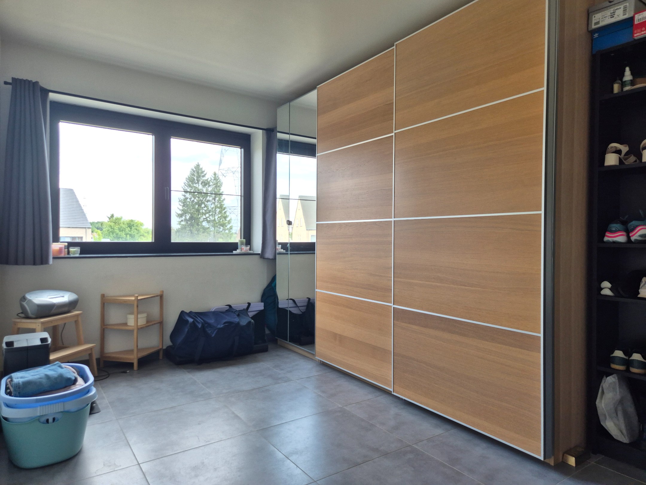 Appartement  met 2 slaapkamers, terras en parkeerplaats 