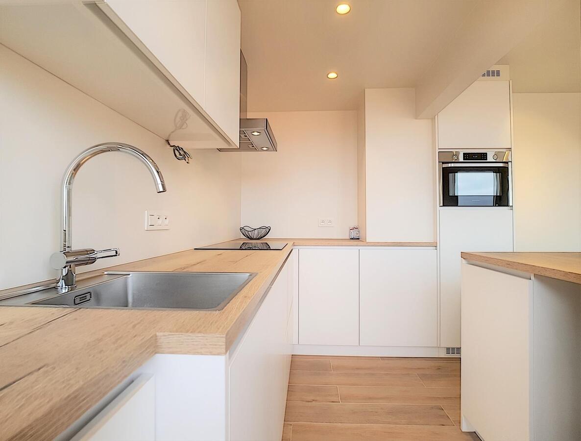 Knap gerenoveerd appartement met open zichten - Heist 