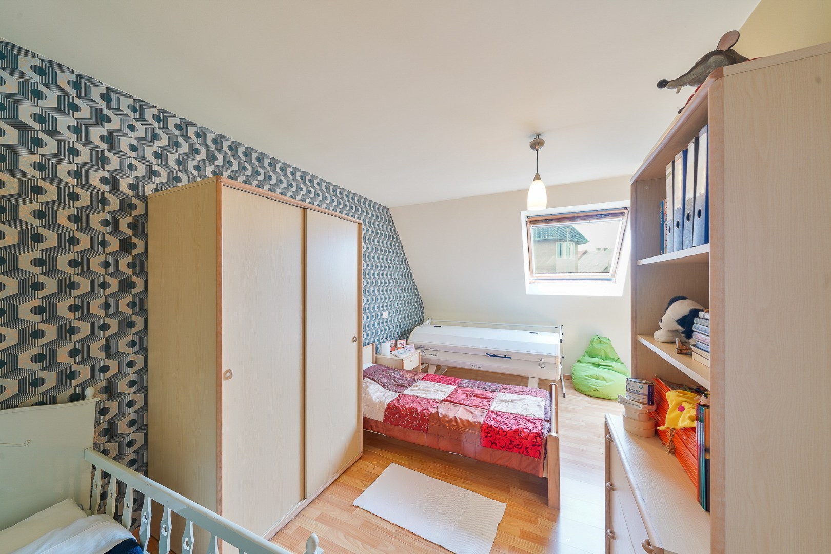 Ruime halfopen bebouwing vlak bij de Spuikom (Bredene) 