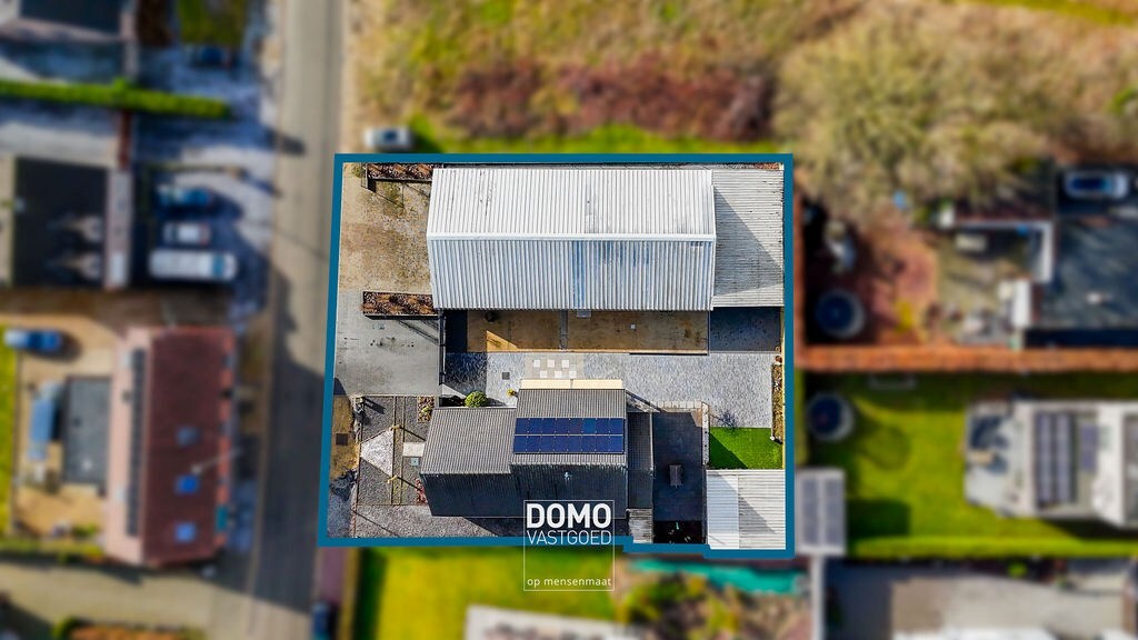 RUIME WONING VAN BOUWJAAR 2008 MET EPC LABEL B, 3 SLAAPKAMERS EN EEN HANGAR TE DIEPENBEEK 