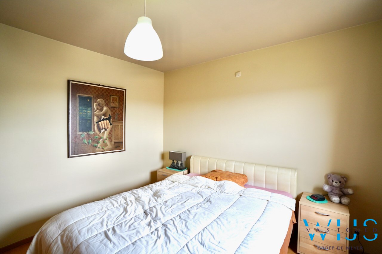 Instapklaar 2slaapkamer appartement te Zelzate! 