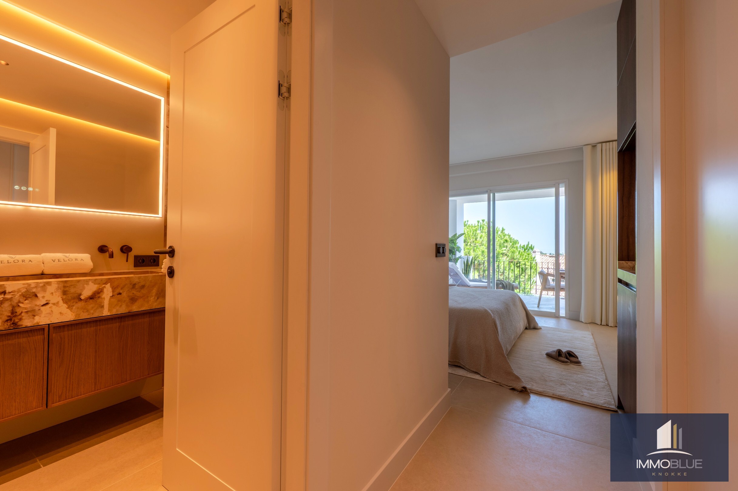 Appartement exclusif au design contemporain et au confort raffiné à Marbella 
