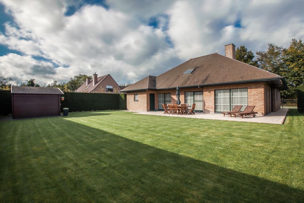 Villa verkocht in Lochristi