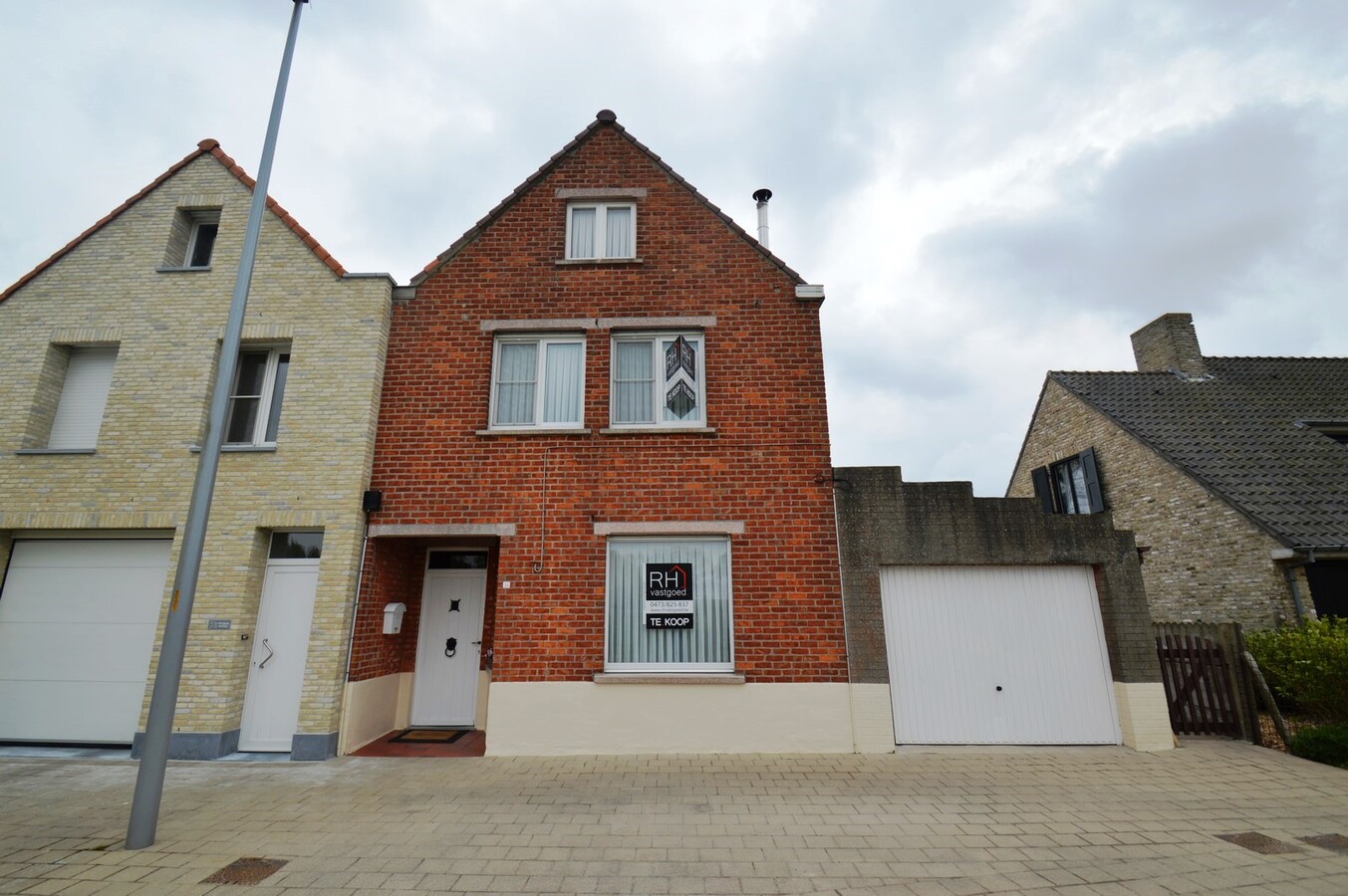 Idyllisch gelegen HOB met open zichten - Lapscheure 