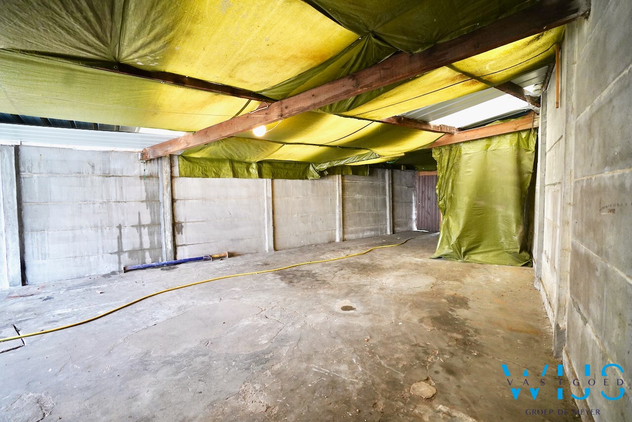 Te renoveren woning in centrum Ertvelde 