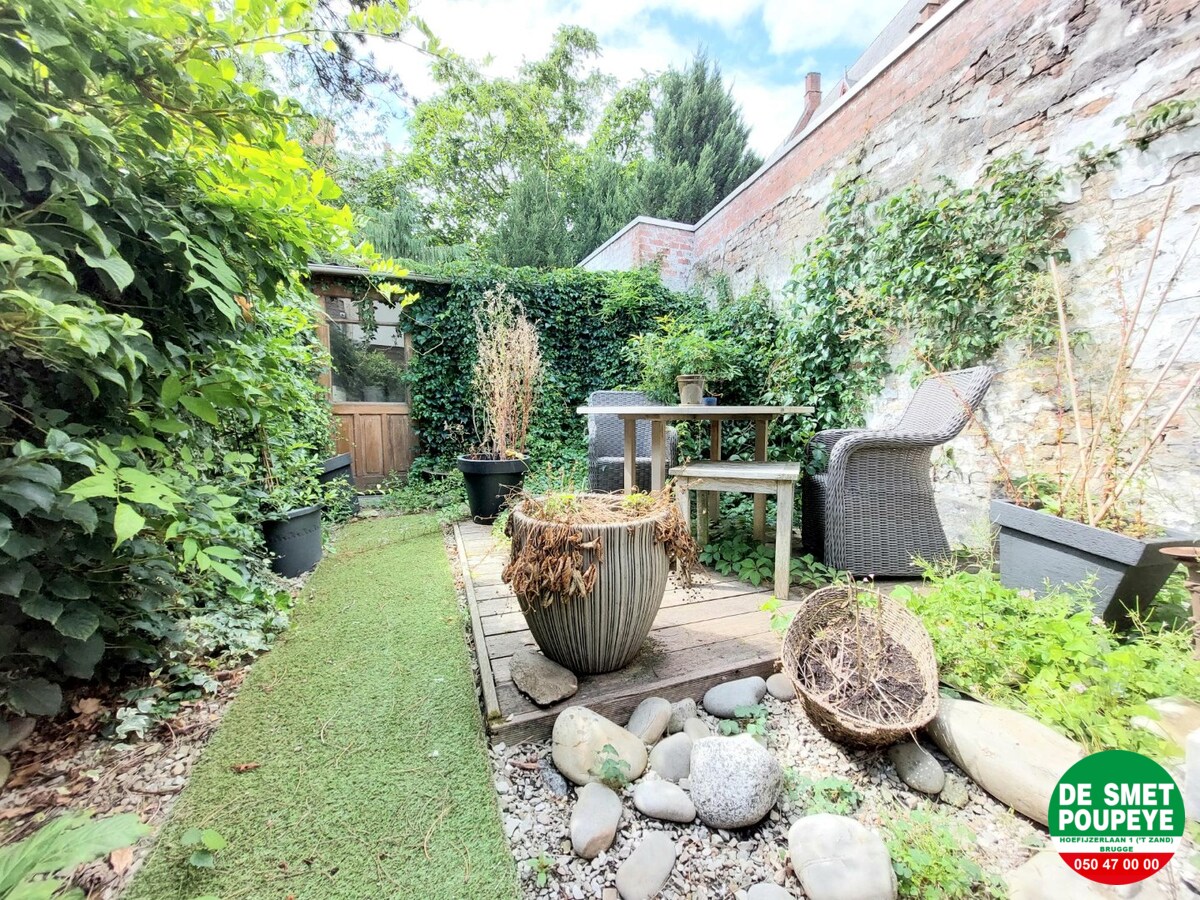 Typisch Brugse woning met stadstuin 