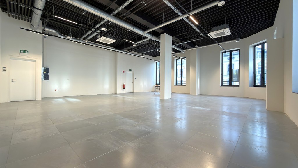 Commercieel kantoor te huur nabij station Antwerpen-Centraal