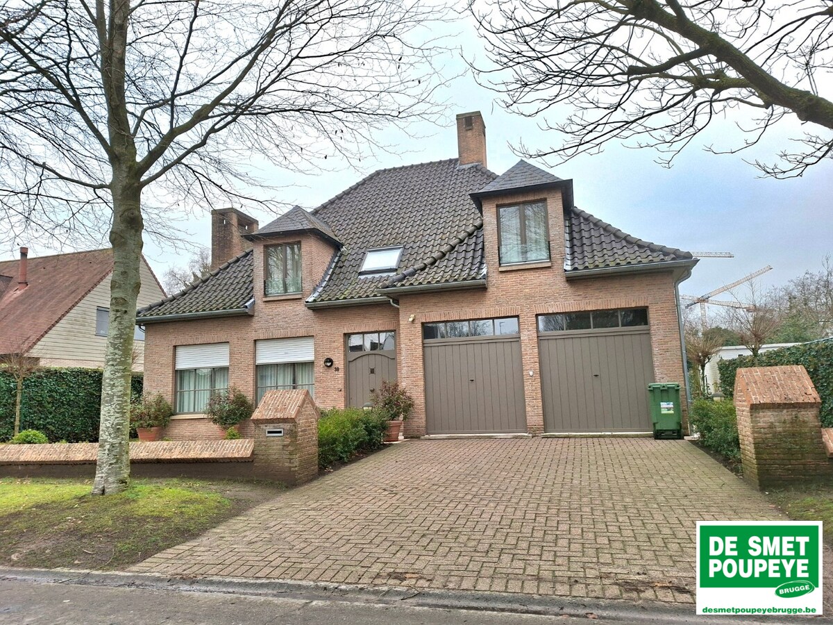 Residentieel gelegen villa 