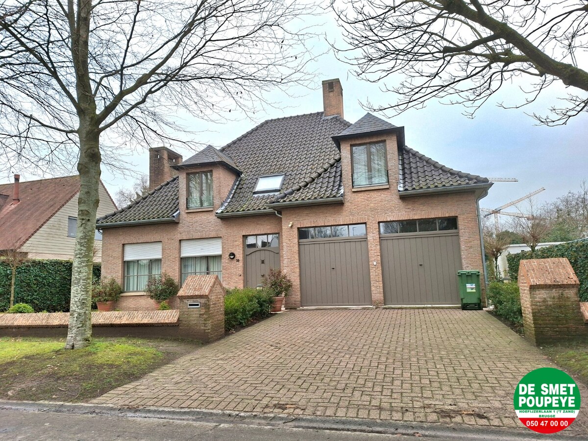Residentieel gelegen villa 