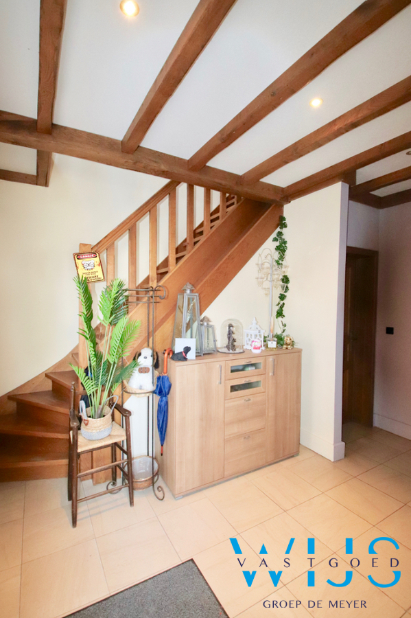 Uitzonderlijk ruim woonhuis te Kluizen/ Evergem! 