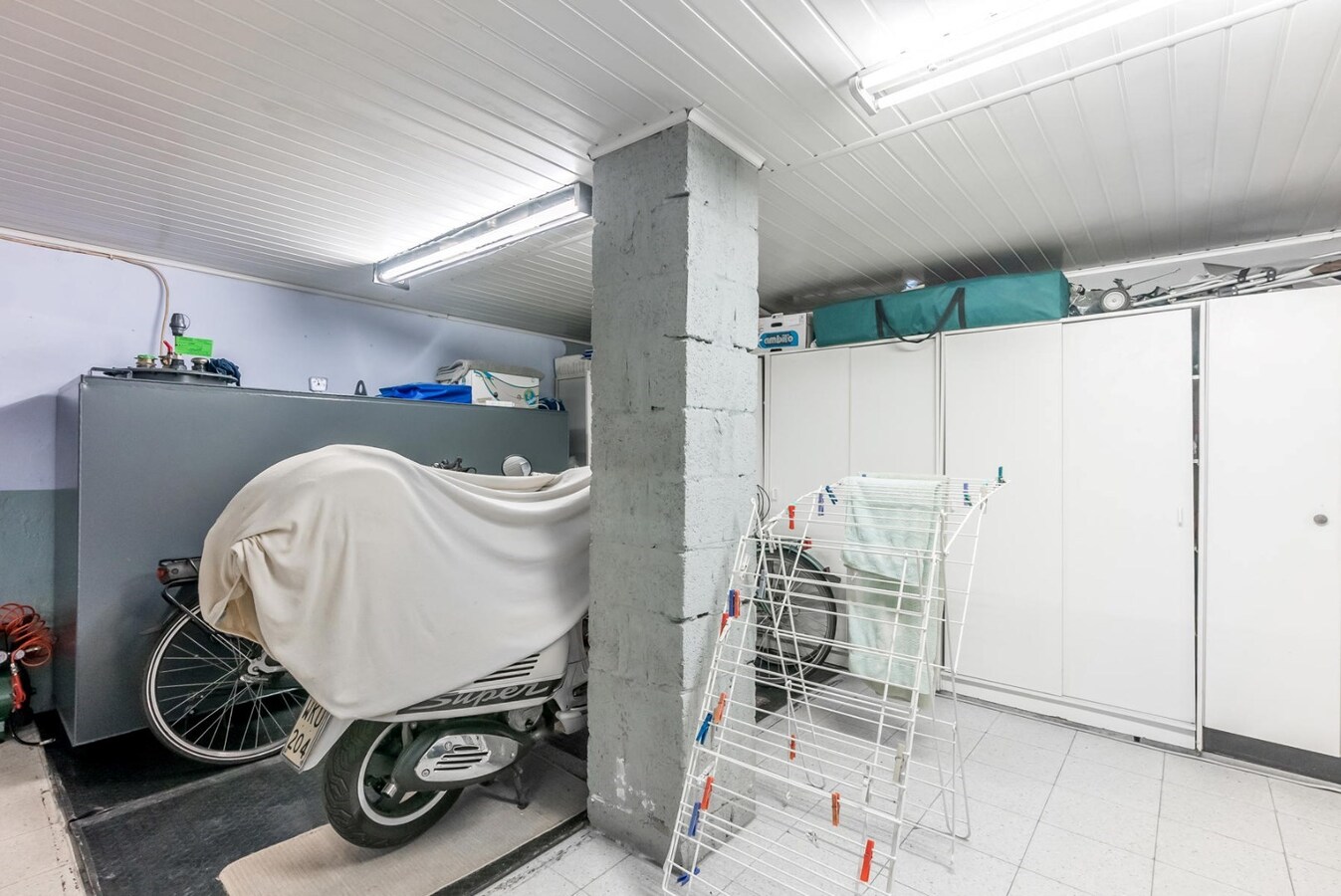 Open bebouwing op een perceel van 7a48ca 