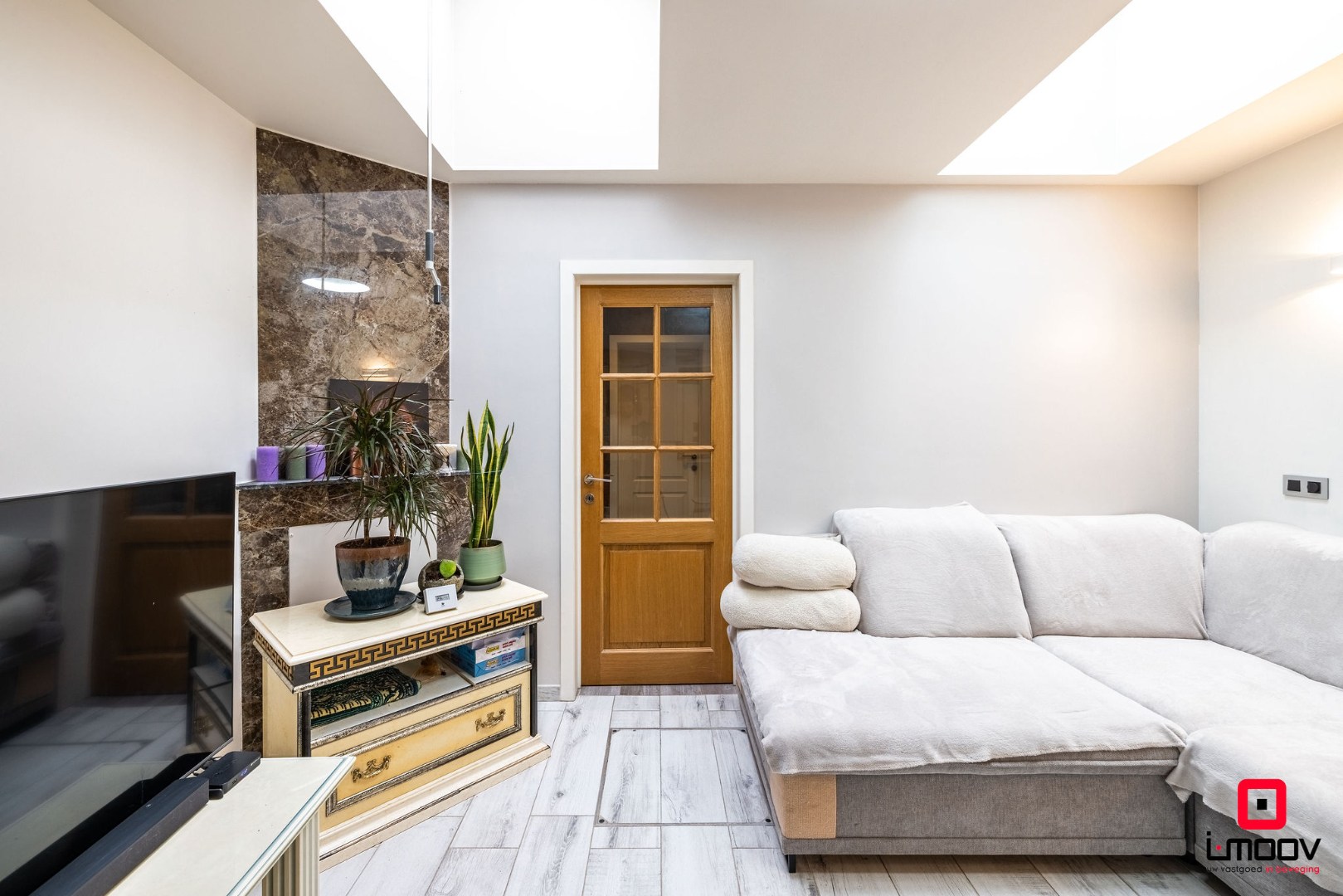 Hoogwaardig gerenoveerde stadswoning met 4 slaapkamers en zuidgericht dakterras 