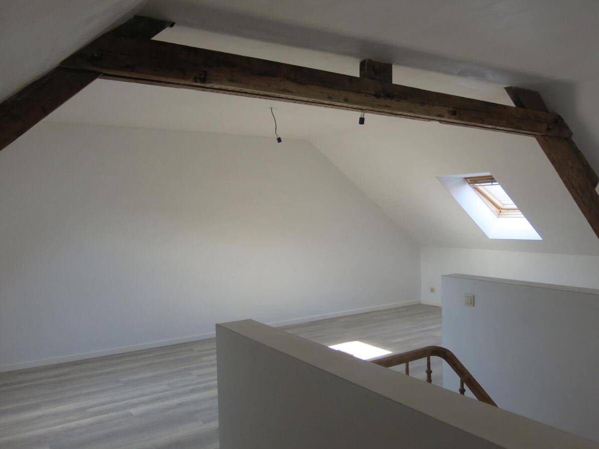 Verrassend ruime stadswoning met 4 slaapkamers en stadstuintje 