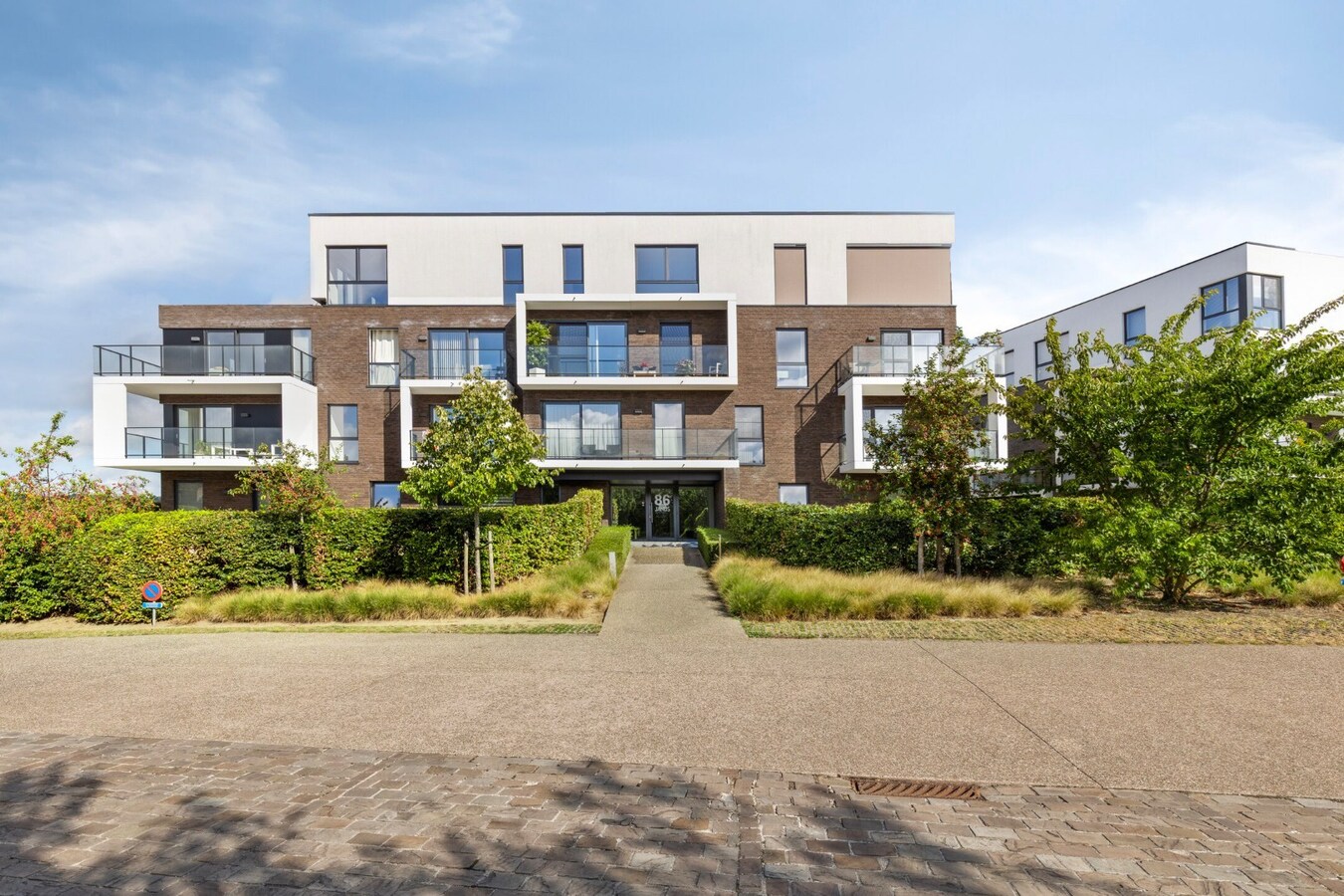 Instapklaar appartement met zuidgericht terras | de stadstuin in Ronse 