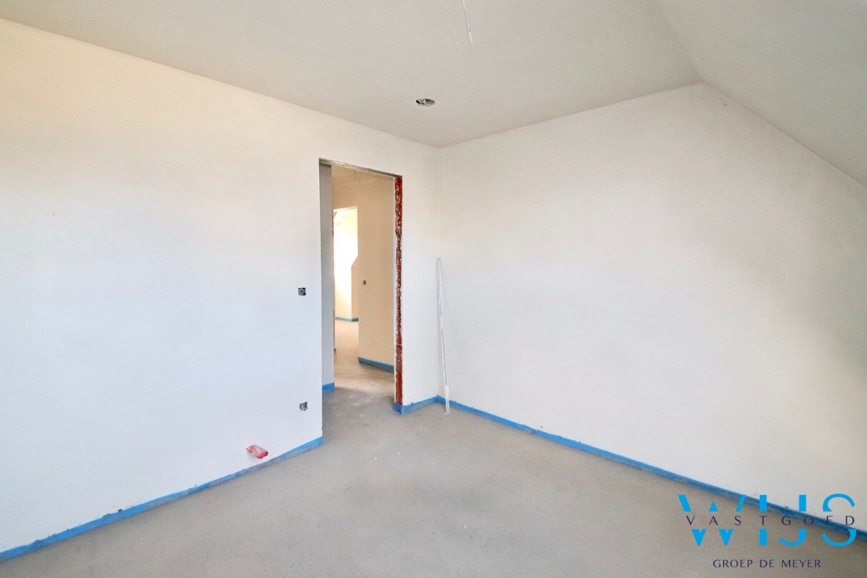 Nieuwbouw met 3 slaapkamers te centum ERTVELDE ! 