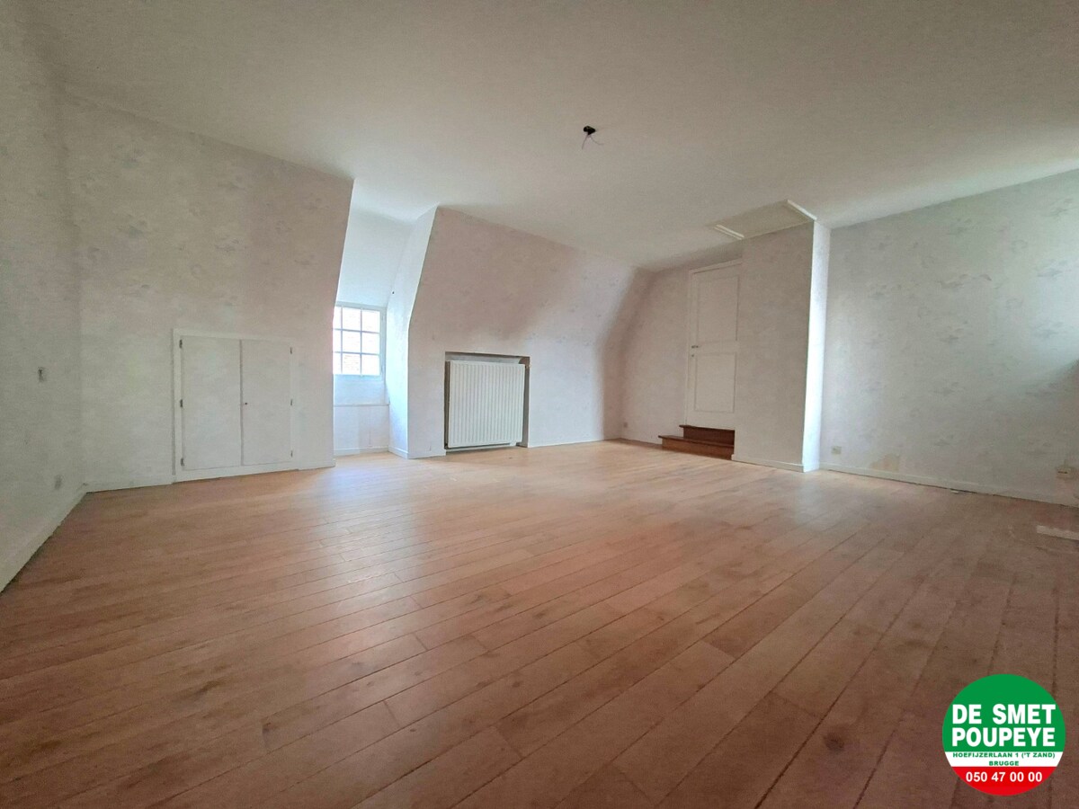 Typische Brugse woning met binnenpatio/tuintje 