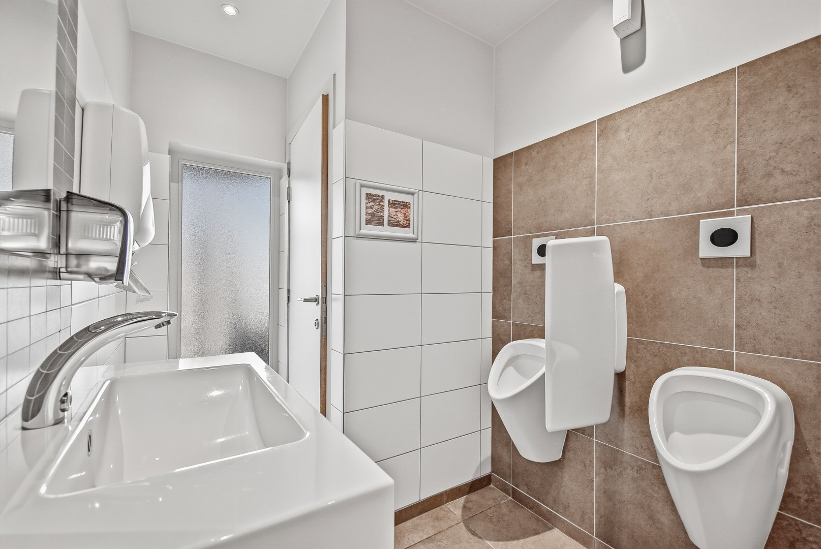 Restaurant met privéwoning en 2 B&amp;B-kamers op 4.370 m² 