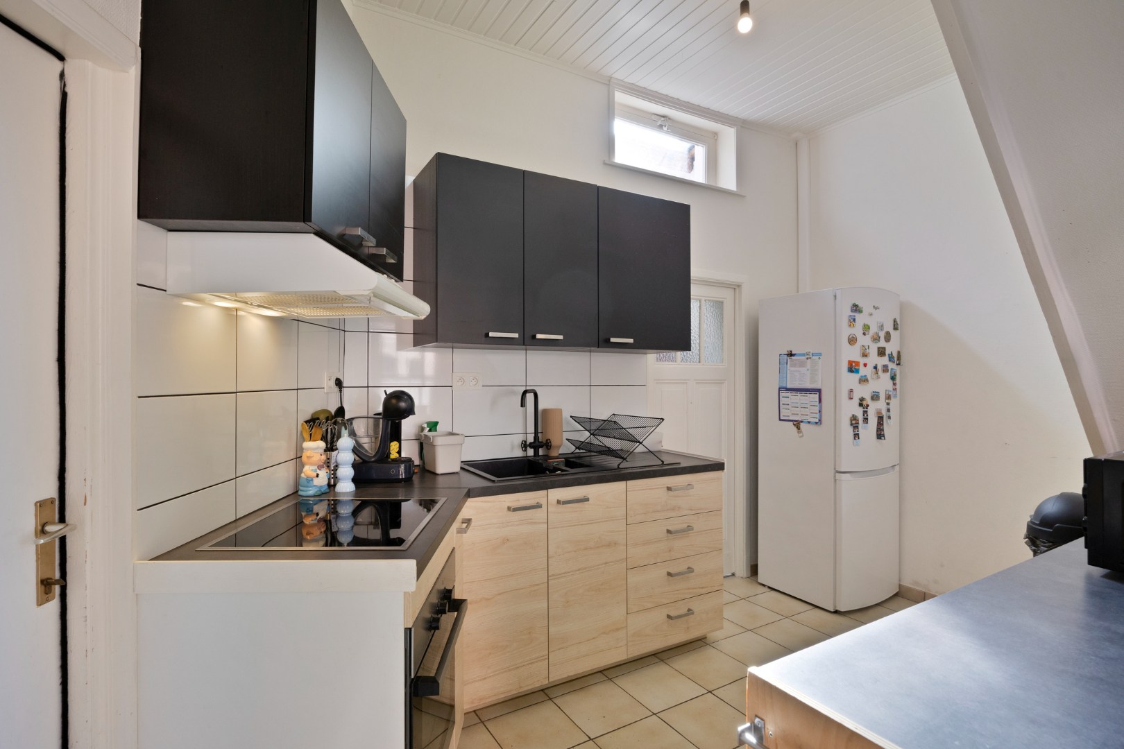 Gezellige rijwoning centraal gelegen bij UZ Leuven en het centrum met zeer ruime garage! - bewoonbare opp. 73 m² 