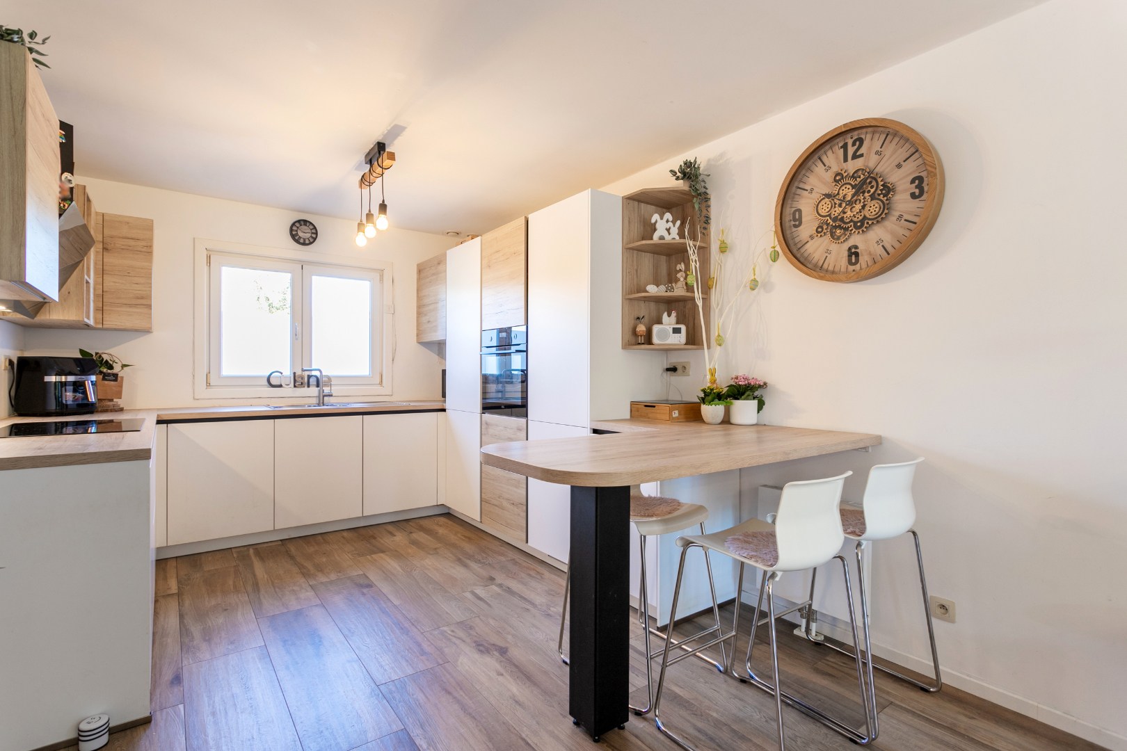 Recente woning (EPC B) met 5 slaapkamers en tuin te Braine-le-Château 