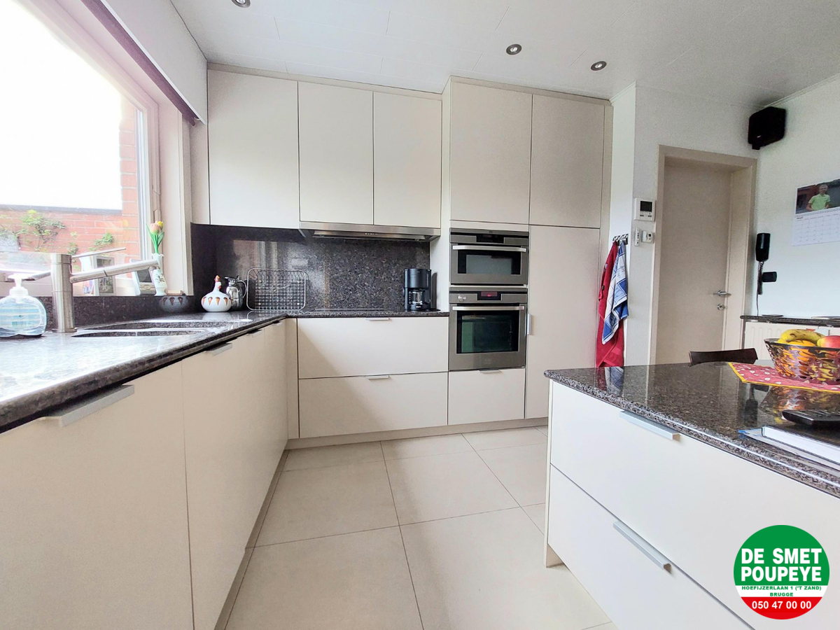 Rustig gelegen hoekwoning 