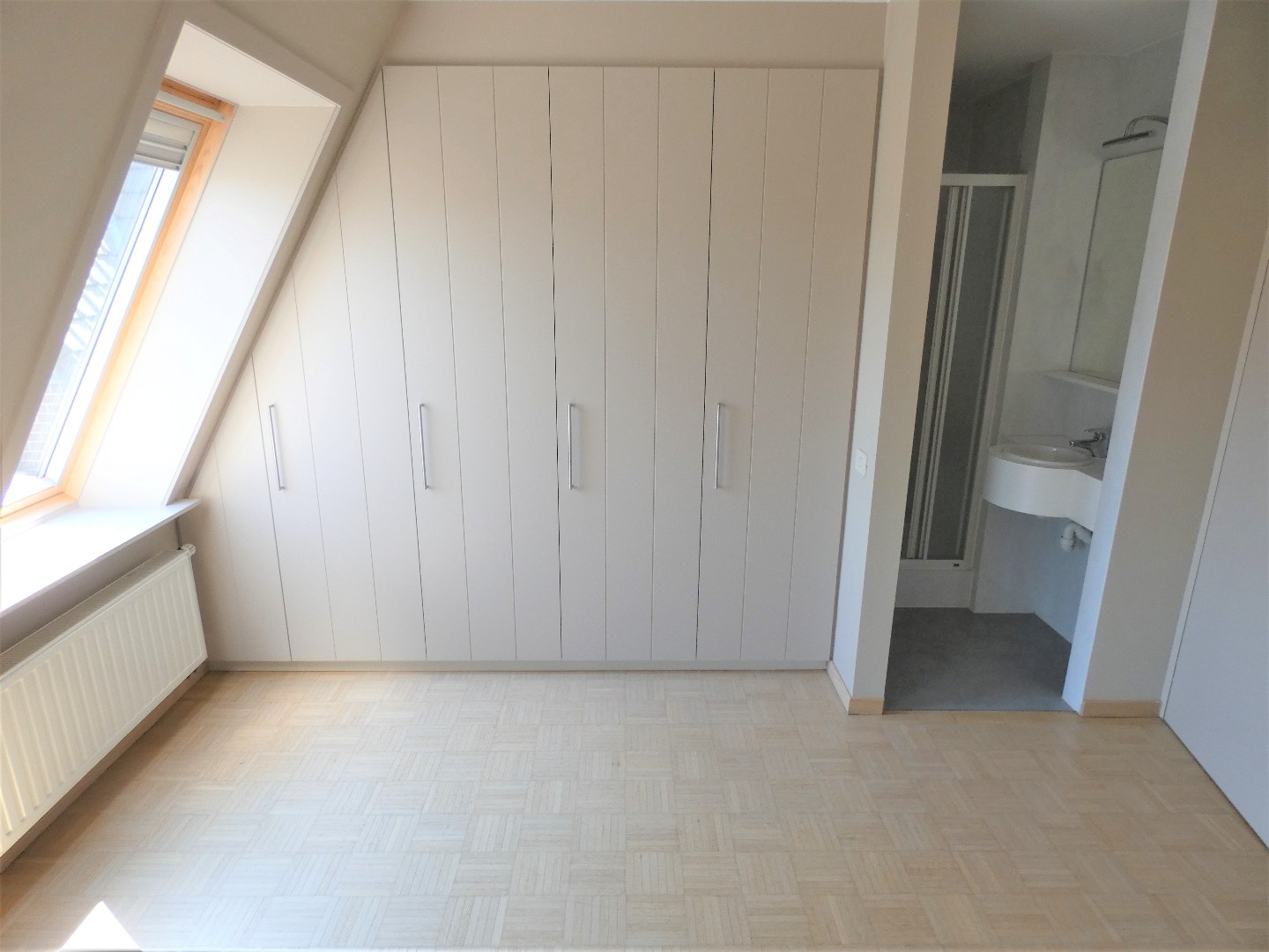 Slpk 2 met terras en douchekamer