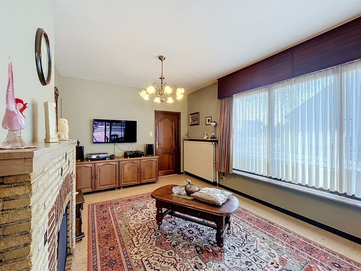 TWEE SLAAPKAMER BUNGALOW TE LIEVEGEM! 