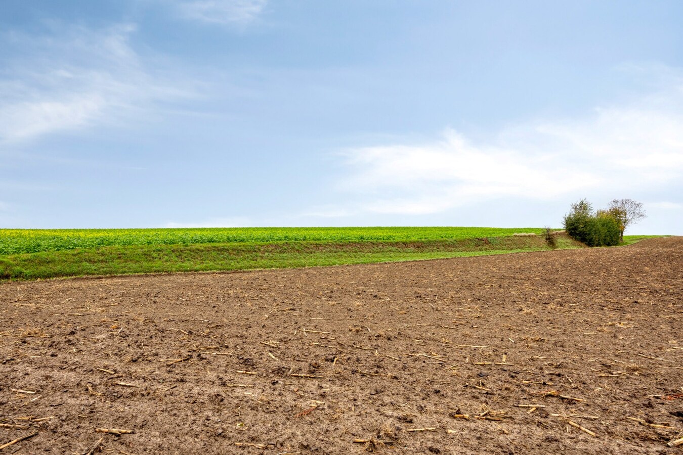 Open bebouwing met 3 slaapkamers in landelijke omgeving 