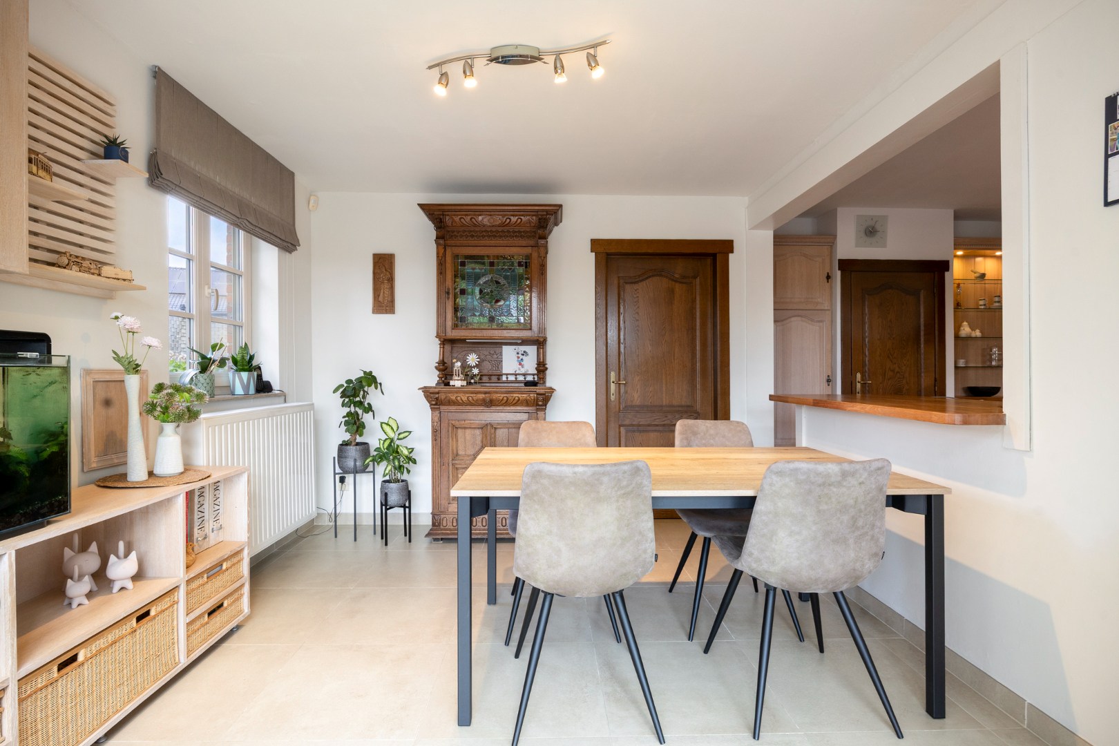 Open bebouwing met prachtige tuin en 4 ruime slaapkamers, garage, tuin en terras in Bierbeek – EPC 272kWh/m² 