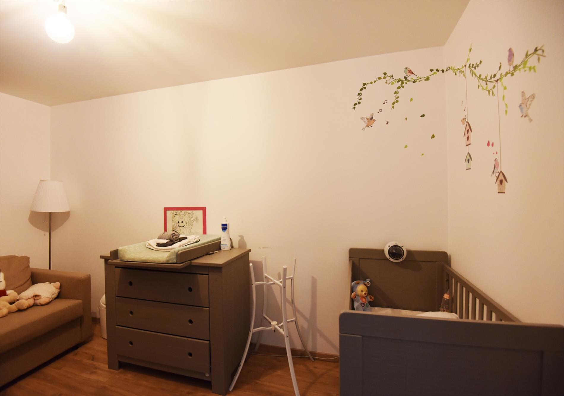 Instapklare gezinswoning met 3 slpks, garage en tuin te Watervliet 