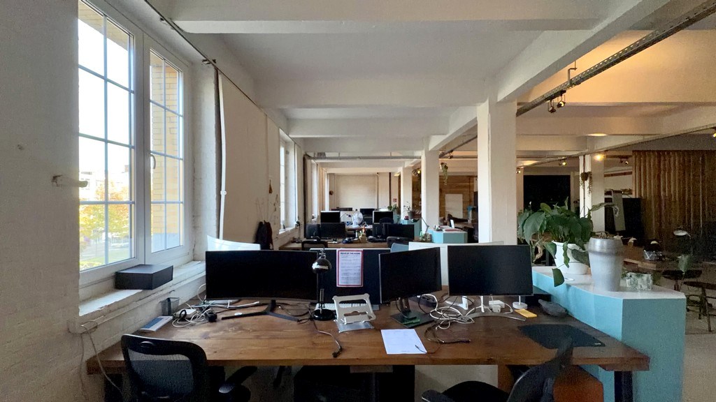 Kantoren te huur in pakhuis La Cloche in Antwerpen