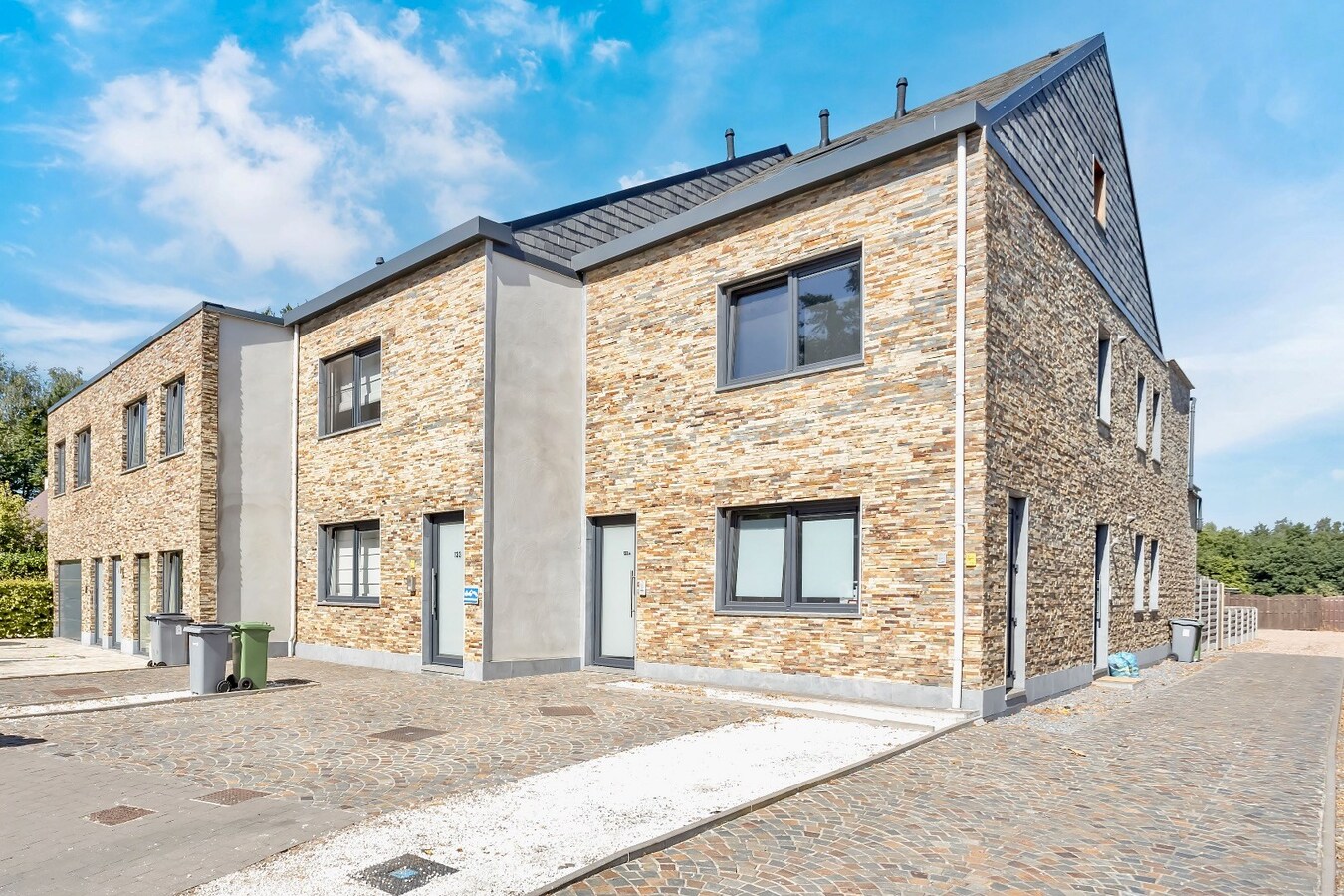 Verkocht duplex - Stekene