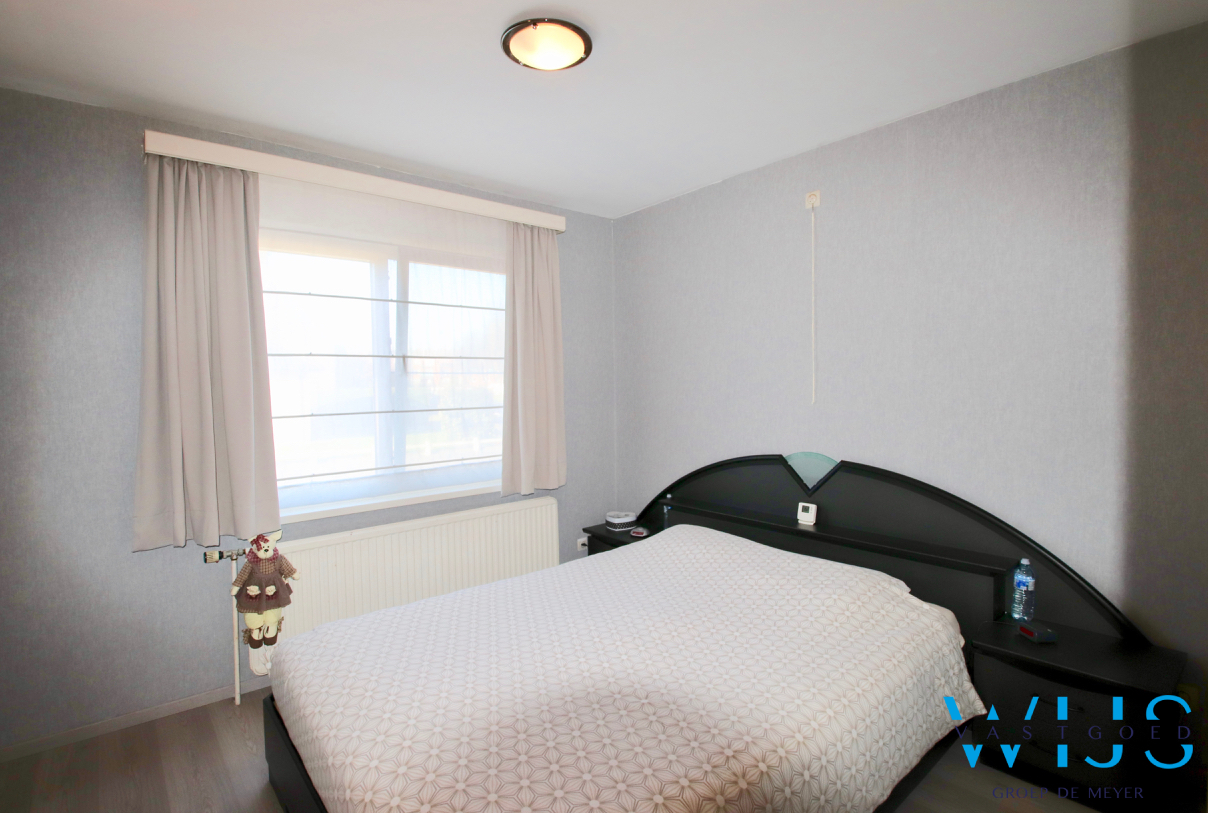 Instapklaar woonhuis op een leuke perceel te ZELZATE ! 